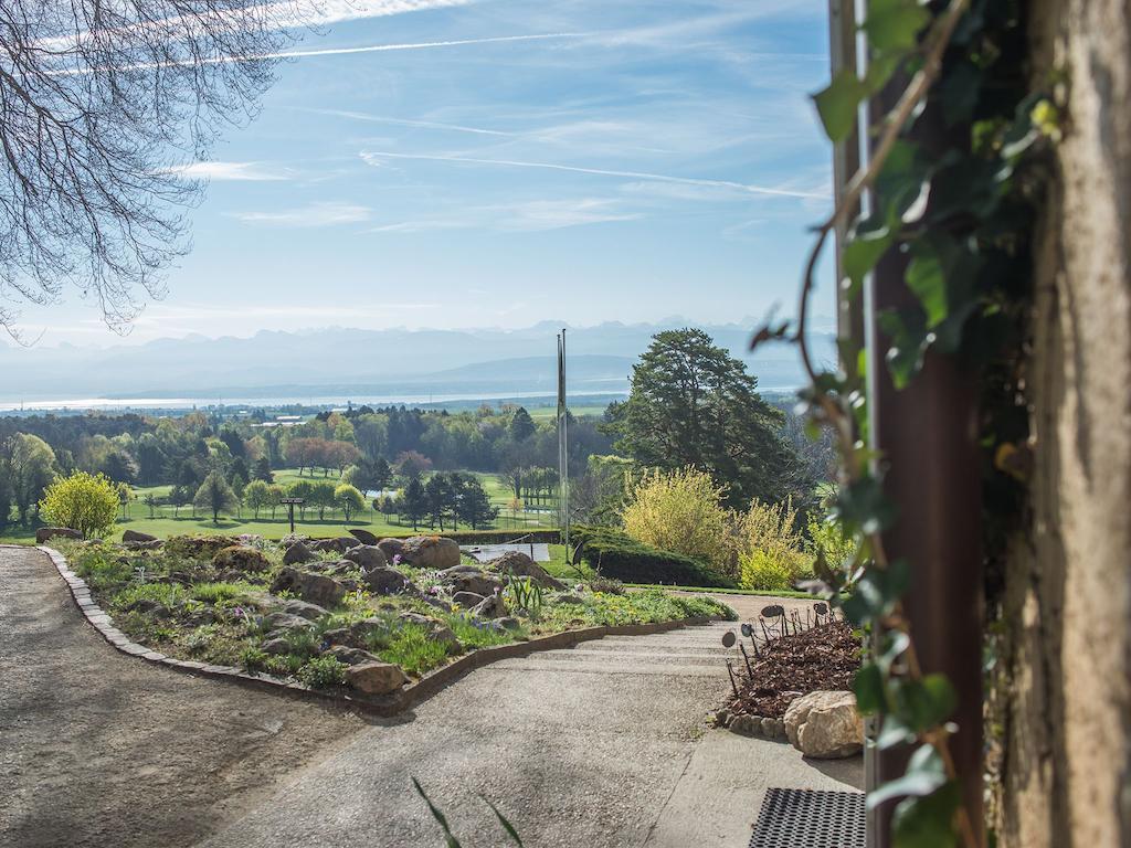 Château De Bonmont 3*